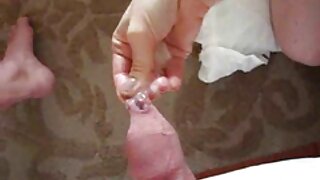 Carmen Lomama pokazuje svoju macu i uzima spermu porno domaci snimci na jezik